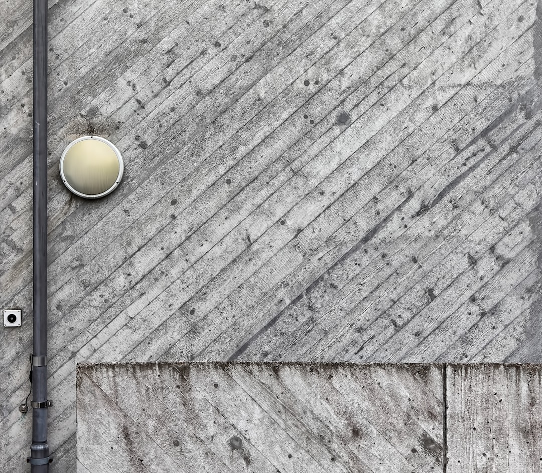 Étapes clés pour un coffrage réussi : guide pratique de la conception à la mise en œuvre découvrez tout sur le formwork : techniques, types de coffrages, conseils pratiques et astuces pour réussir vos travaux de construction en béton.