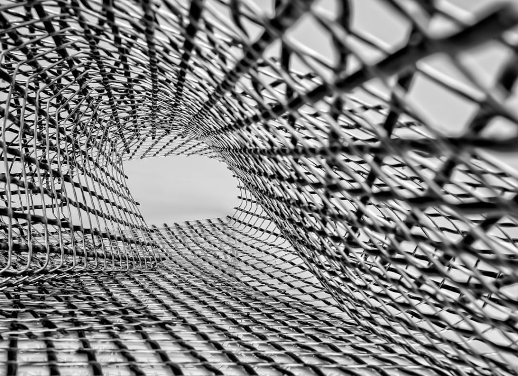 découvrez le concept du reinforcement, un principe clé en psychologie et en apprentissage automatique, qui consiste à renforcer un comportement ou une action grâce à des récompenses ou des encouragements. apprenez comment il est utilisé pour améliorer l'apprentissage, la motivation et l'efficacité dans différents domaines.